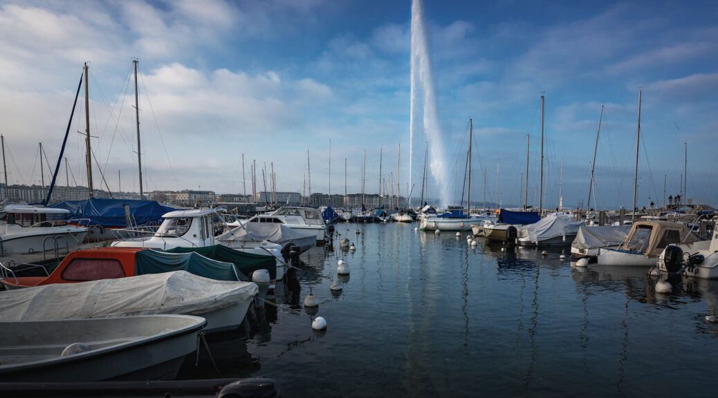 Lake Geneva and Jet D’eau Water Fountain - Geneva, Switzerland